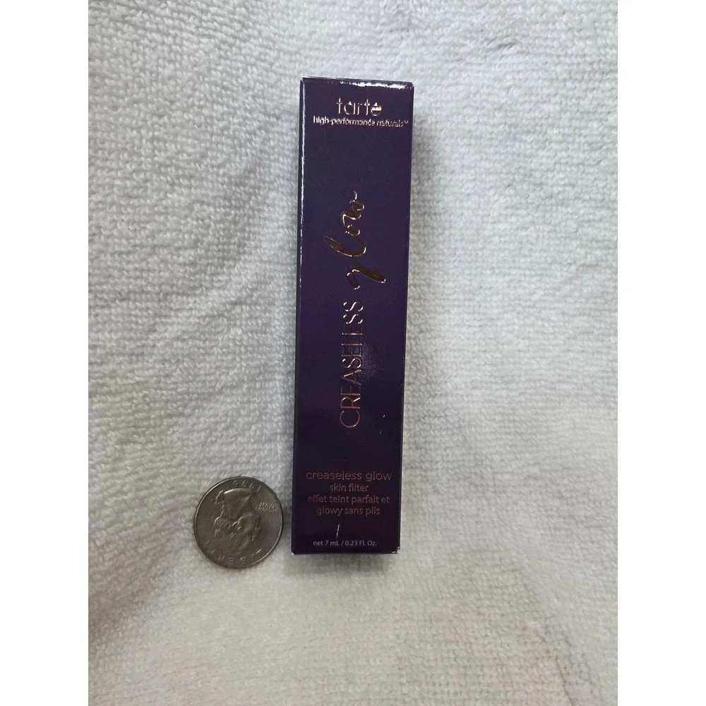 Tarte Creaseless Glow Skin Filter in the shade Gleaming .23 Fl Oz New